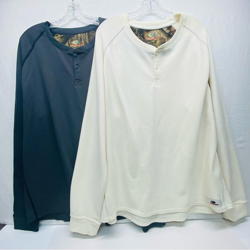 Mossy Oak Cream & Dark Gray Long Sleeve Henley Shirts Set of 2 Size 2XL Layering